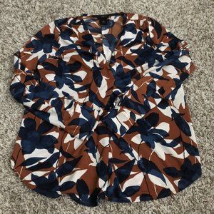 Ann Taylor Petite Size Small P Geometric Print Long Sleeve Polyester Slip Neck